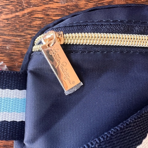 New with tags Lilly Pulitzer Blue Jeanie Belt Bag - Picture 5 of 8